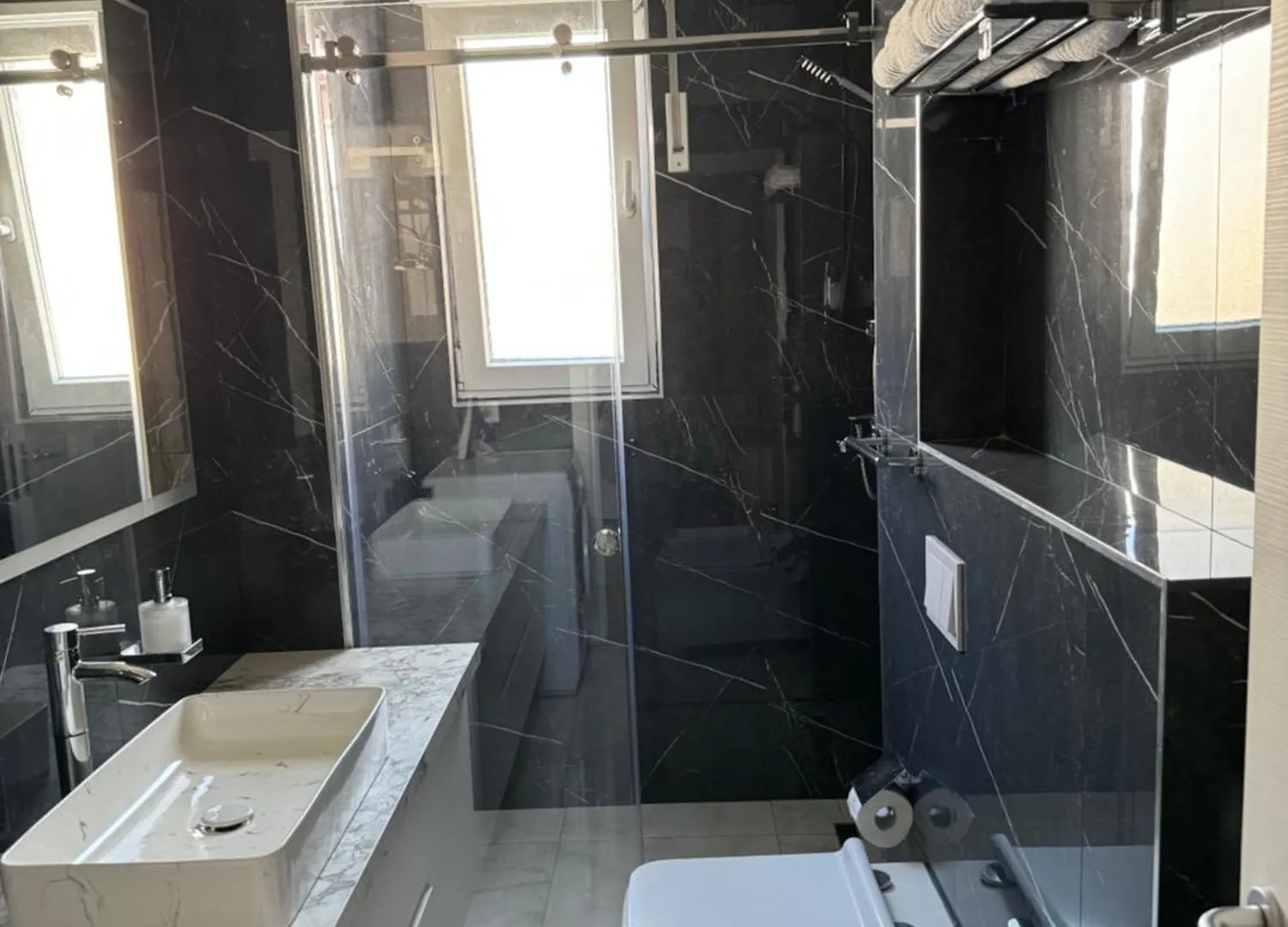 Cozy Flat Appartments In Tirana 0*,